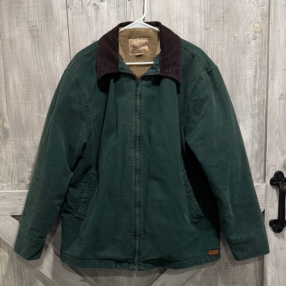Woolrich Other - Men’s size L vintage Woolrich hunter green Sherpa lined barn coat with zipper